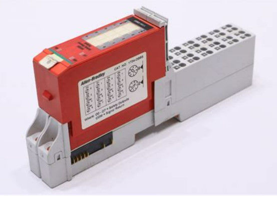 24VDC Allen Bradley 1734-OB8S PUNT I/O Veiligheid I/O-module Acht stroomopwekkings-uitgangskanalen