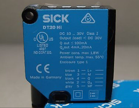 SICK Laserafstandssensoren DT20 Hi DT20-P244B 24,3 mm x 72,4 mm x 54,1 mm