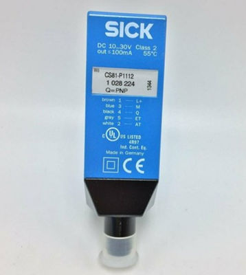 SICK CS81-P1112 Kleursensoren CS8 Mannelijke connector M12 5-Pin 30,4 mm x 80 mm x 53 mm