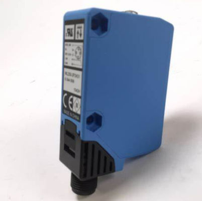 Compacte SICK W250-2P2431 foto-elektrische sensor met zichtbaar rood licht en onderdeel nr. 6044699