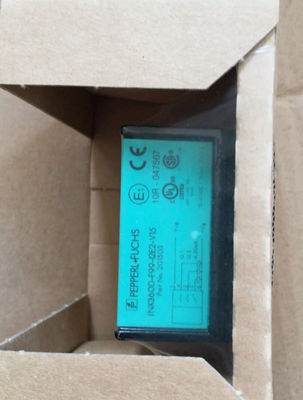 Pepperl Fuchs INX360D-F99-I2E2-7M Neigingssensor met PA-behuizingsmateriaal