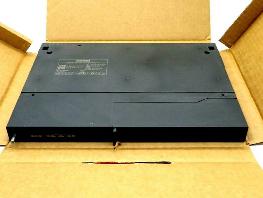 NFP Siemens IM 151-1 ST SIMATIC DP Interface Module 6ES7151-1AA06-0AB0 met een vermogensafname van 3,3 W