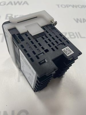 Omron E5CC-QX2A M-800 Panel Mount PID Temperatuurcontroller met 16 digitale uitgangen 0,4 kg
