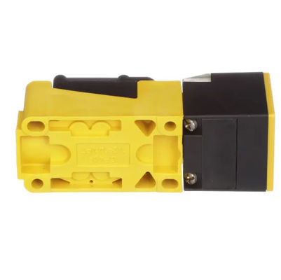 Turck NI40U-CP40-VP4X2 Inductieve blokproximiteitssensor voor nauwkeurige installatie zonder vloeistof
