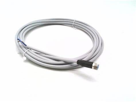 IP20 Terminals EN 60529 SICK YF8U14-050VA3XLEAX Sensor/actuatorkabel met stroomverbruik van 40 mA