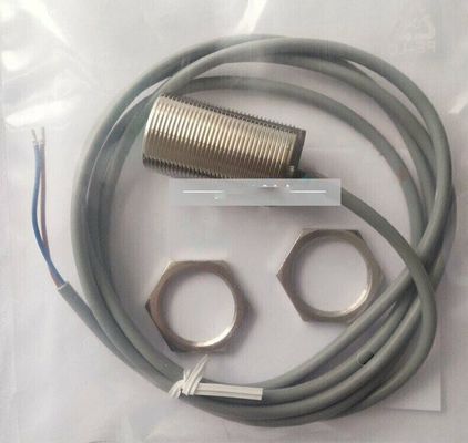 Siemens 3RG4014-0CD00 Inductie-schakelaar met IP66/67 ingangsbescherming en maximale meetspanne van 1300 mbar 522 inH2O