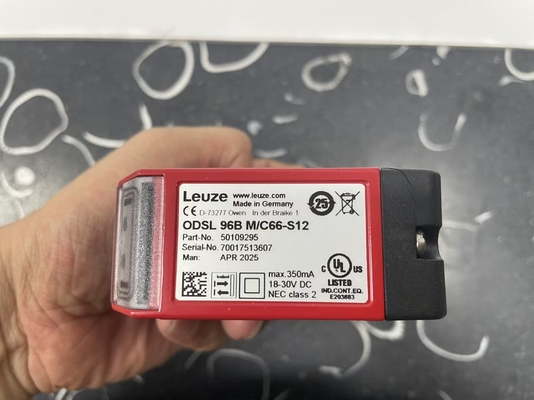 Leuze ODSL 96B M/C66-S12 Optische afstandssensor