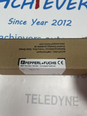Pepperl+Fuchs NBB15-U1-E2 Inductieve sensor