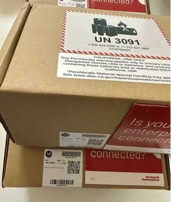 Allen-Bradley 1794-OB32P output module