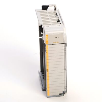 Allen-Bradley 1769-OF8C hoogwaardige analoge uitgangsmodule