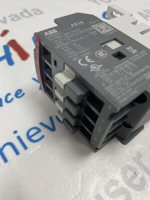 ABB AX18-30-10 wisselstroomcontactor 3-pool blokcontactor voor industriële motorbesturing