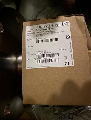 Endress Hauser FTM52-AAH2B4A32AA Magnetostrictieve hoogprecisie-niveau-zender voor industriële procesbesturing