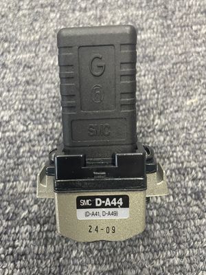 SMC D-A44 A44 REED SCHUITCH BAND MOUNTING DIN TERMINAL ABS/PC Housing Material LEDs Display Elements