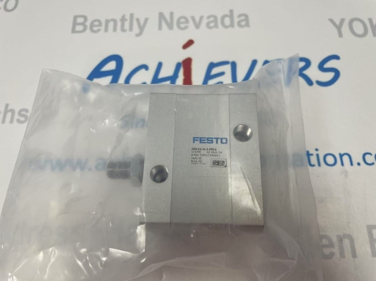 Festo-verbindingskabel NEBS-L1G4-K-2.5-LE4 met etikethouder